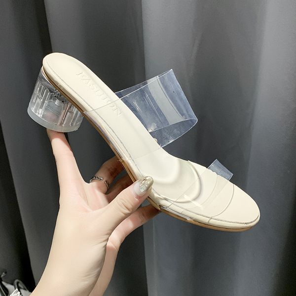 

2020 women spring/summer new medium-heeled plus size sandals and thick with square head wild beach slippers outdoor banquet, Black