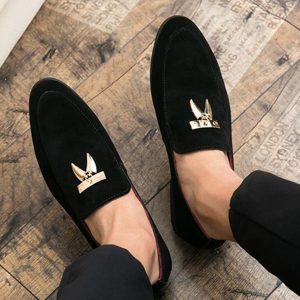 

2019 new design fashion men flock leather metal casual shoes party street trend shoes cool man loafers dress, Black