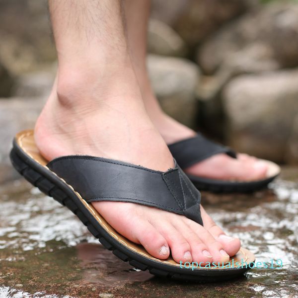 

2020 new summer flip-flop sandals leather beach shoes clip toe leather sandals men casual men sandals t19, Black