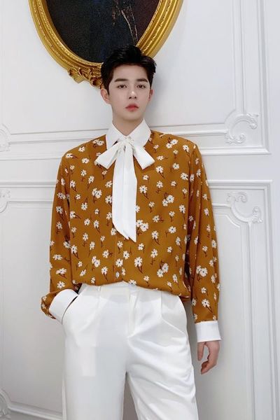 

xl мужчины галстук-бабочка с длинным рукавом старинные повседневные свободные рубашки япония корея стиль мужской цветочный принт платье ру, White;black