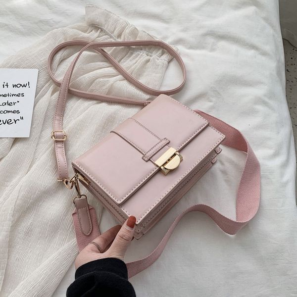 

spring and summer 2020 new trend all-around sense of texture foreign style messenger bag broadband one shoulder small square bag