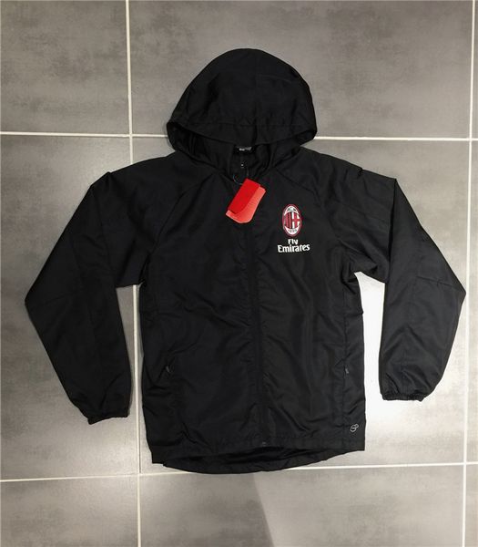 

Mens Football Windbreaker Jackets Spring Autumn Hooded Brand Coats Mens Fashion Designer Sports Outerwear