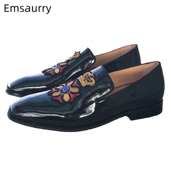 

shiny patent leather casual shoes for men black colorful embroidery round toe slip on loafers fashion outwear flat men shoes
