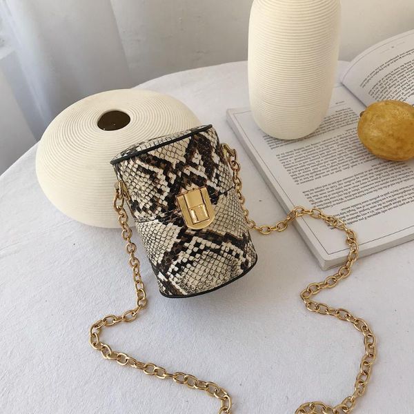 

серпантин сумочка женщины ретро плечо crossbody сумки для женщин кожаная цепь ведро сумка дизайн бренда сумка мешок # t2g