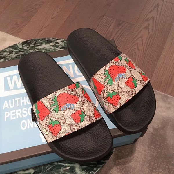 

newast fashion luxury designer women shoes flip flops strawberry print sandals summer beach flat slippers casual shoes high quality, Black