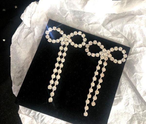 

женщины мода элегантных серебряной кристалл rhinestone сплав bowknot длинной кисточка цепь падение мотаться серьги подарок ювелирных изделий, Silver