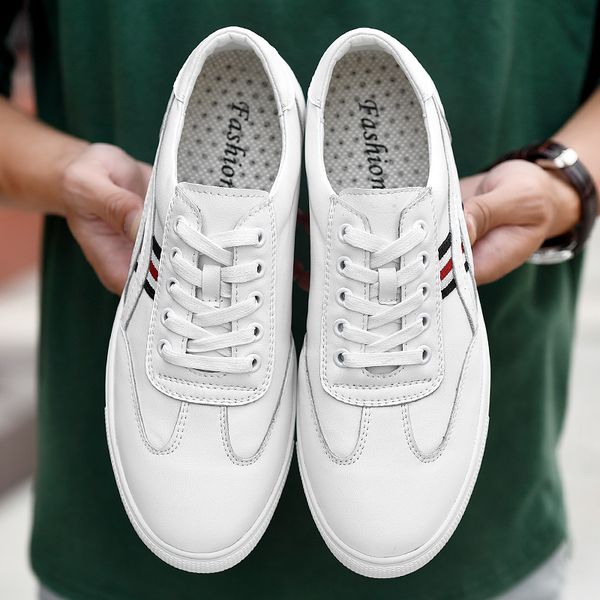 

2020 fashion new men leather shoes genuine leather flat men shoes lace-up casual soft non-slip size 38-44, Black