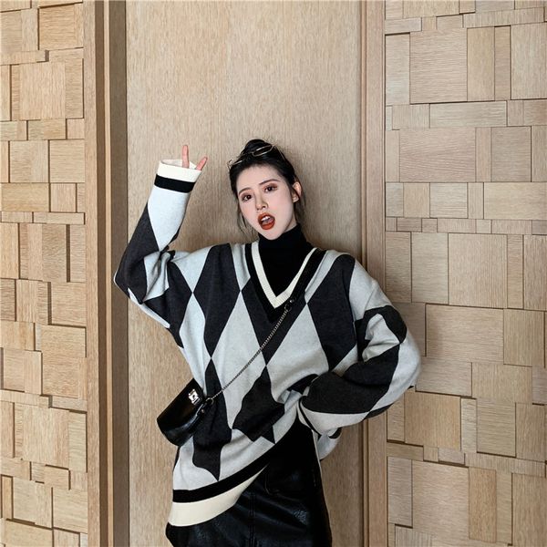 

gruiiceen knitting argyle pattern long pullovers long sleeve v-neck autumn sweater women loose style pullovers jumper, White;black