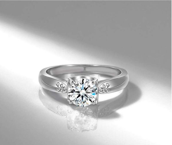 

леди элегантного замороженные вне кольца нового модного rhinestone ювелирных изделий дизайнера кольцо качества моды знака любовь hight новая, Golden;silver