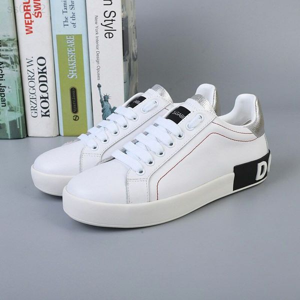 

2019 spring new little white shoes student sports women's shoes board shoes casual shoe korean wild flat college style, Black