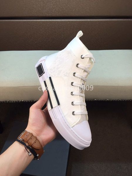 

Sapatos ocasionais ck25011241