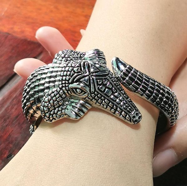 

ancient alloy with crocodile bracelet fashion bracelet and bangles for women statement jewelry unique design uken, Black