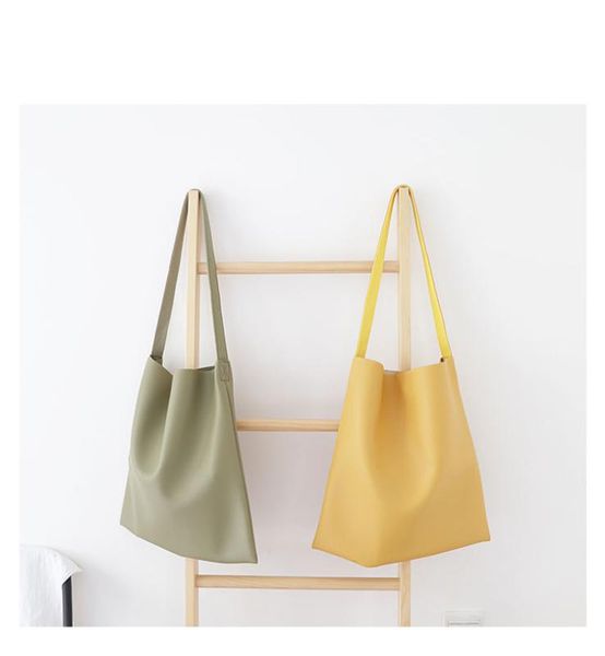 

2020 new summer simple solid color soft leather shoulder bag fashion large-capacity messenger bag casual tote