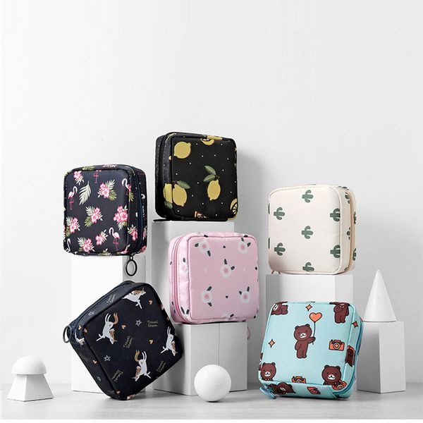 

large-capacity wallets for women sanitary napkin storage bag cute portable purse aunt towel bag credit card holder organizer wallets, Red;black