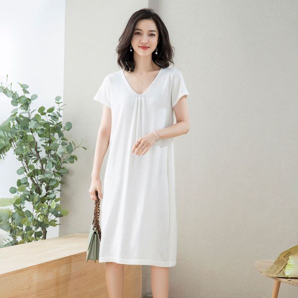 

v-neck loose size short sleeve knit solid color thin dress, Black;gray