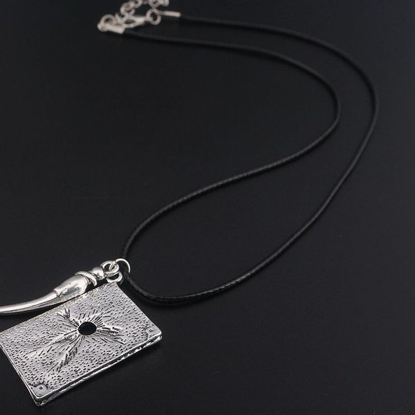 

fashion magic movie horcrux basilisk fang and tom riddle men and women locket necklace keyring pendant jewelry, Silver