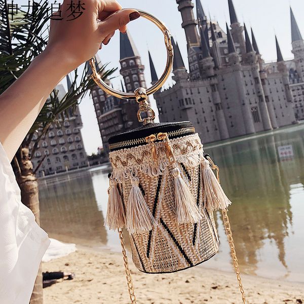 

япония стиль bucket цилиндрическая соломенные сумки бочкообразные woven женщины crossbody сумки металлические ручки плеча сумка sac основной