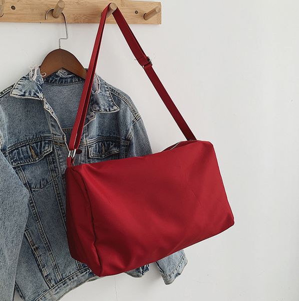 

new multifunction outdoor waterproof nylon sports gym bags men women training fitness travel handbag sport bag