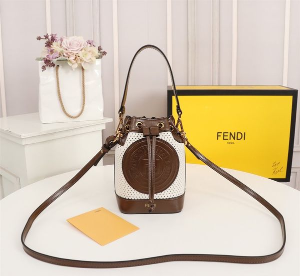 

classic mini chain shoulder bag for women real oil wax skin leather canvas totes crossbody bags for ladies 3 colors size:12x10x18 cm