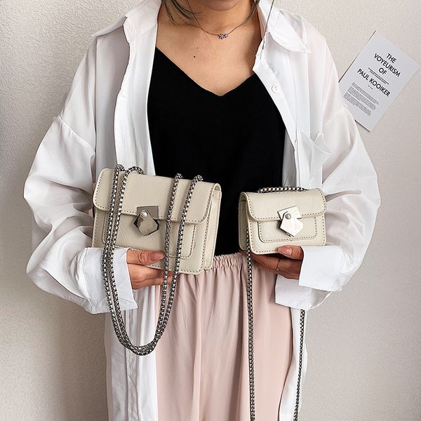 

small clear brand designer woman 2019 new fashion messenger bag chains shoulder bag female rivets transparent square pu handbag
