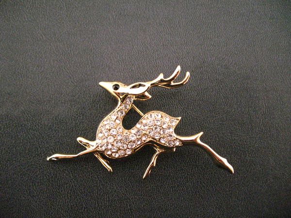 

maxi individually running deer brooch with full of rhinestones, Gray