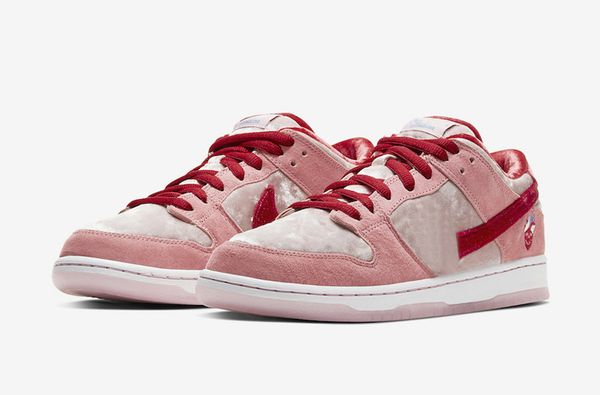 

2020 strangelove sb dunk valentine's day bright melon gym red med soft pink skateboard shoes for sale size36-45, Black