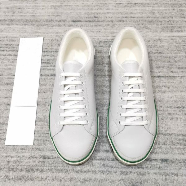 

2019 new platform designer luxury triple shoes women/men luxury designer casual shoes white/black sneakers real leather post