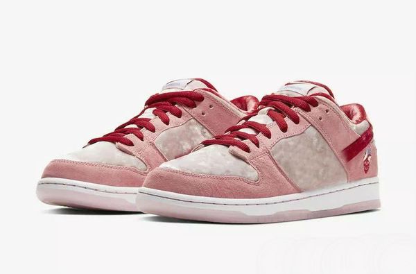 

2020 новое прибытие стрейнджлав х sb dunk low pink chaussures кроссовки примета mens дизайнер спортивных тренажеров кроссовки