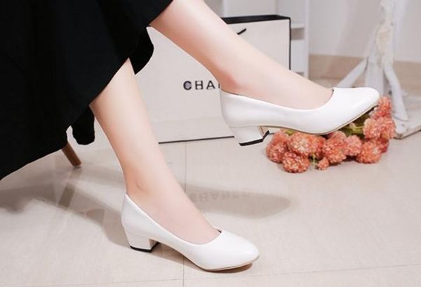 

womens shoes in spring and autumn with new style low heel coarse heel round head 988355, Black