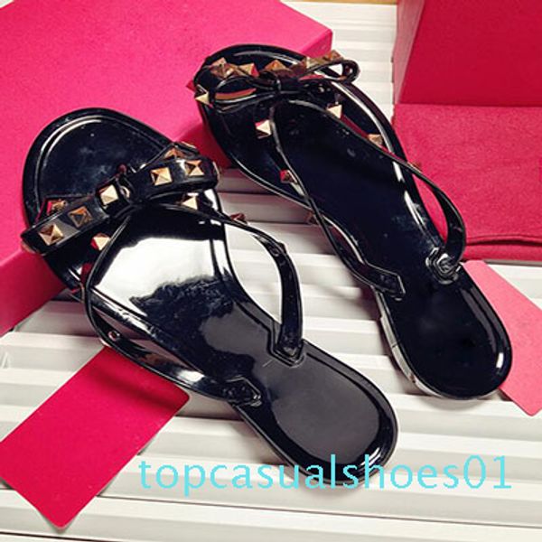 

бренды женщины заклепки лук узел плоские тапочки сандалии девушки шлепанцы шипованные летние туфли прохладный пляж слайды желе обувь 35-41, Black