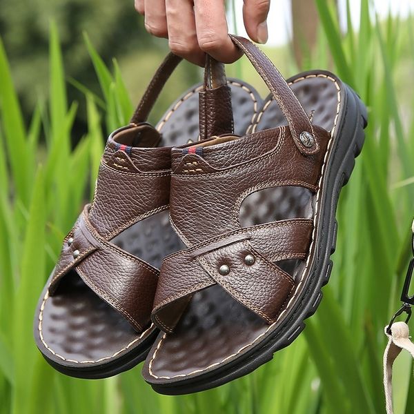 

2020 summer mens genuine leather sewing sandals beach seaside casual leisure two ways wearing holiday shoes t200420, Black