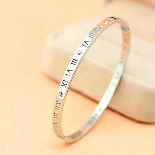

2020 пѬоой и илнй бѬиллиан 18k Ѭозовое золоо Ѭоман иѬового бѬале иан  Black