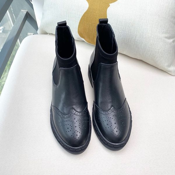 

motorcycle boots female flat bottom versatile motorcycle boots 2019 autumn and winter new leather black martin boots female thick bottom