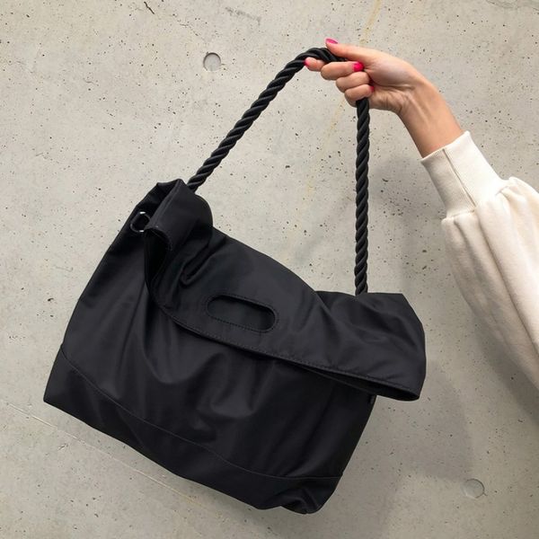 

up chen dingding 2019 shoulder bag men's and women's casual nylon port wind simple large capacity travel messenger bag