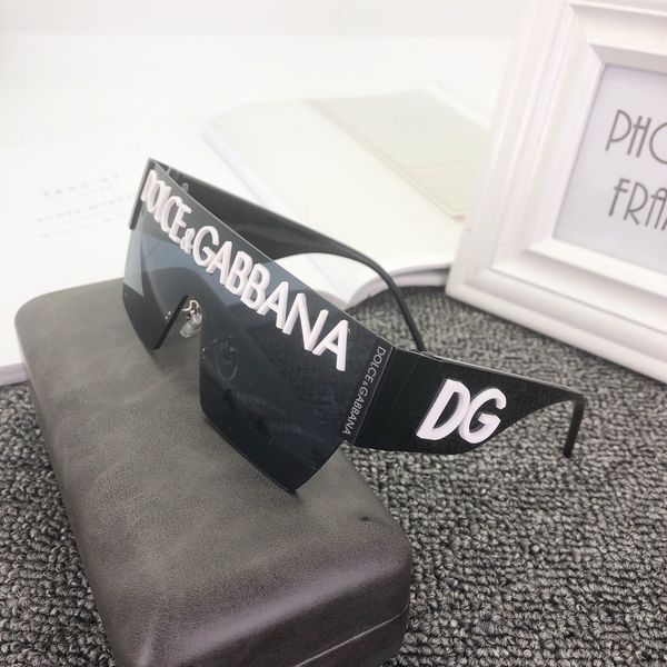 

Luxury de igner over ize ungla e for ladie fa hion uv400 polarized gla e for ladie metal round ungla e belt ca e, White;black
