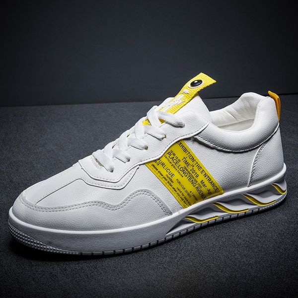 

yrrfuot fashion sneakers for men ttrend light men casual shoes comfortable non-slip flats shoes zapatos hombre, Black