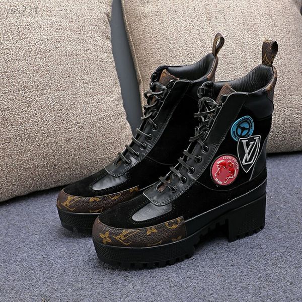 

2019 europe and america martin boots thick bottom waterproof heel outdoor women's boots high heel lace-up short boots single boot, Black