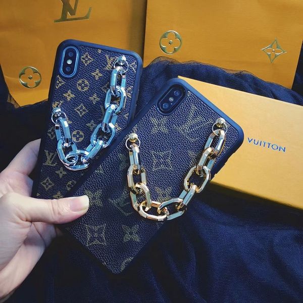 

Luxury de igner phone ca e for iphone 11 pro max 6 7 8 plu x max xr fa hion bracelet pu leather back with box