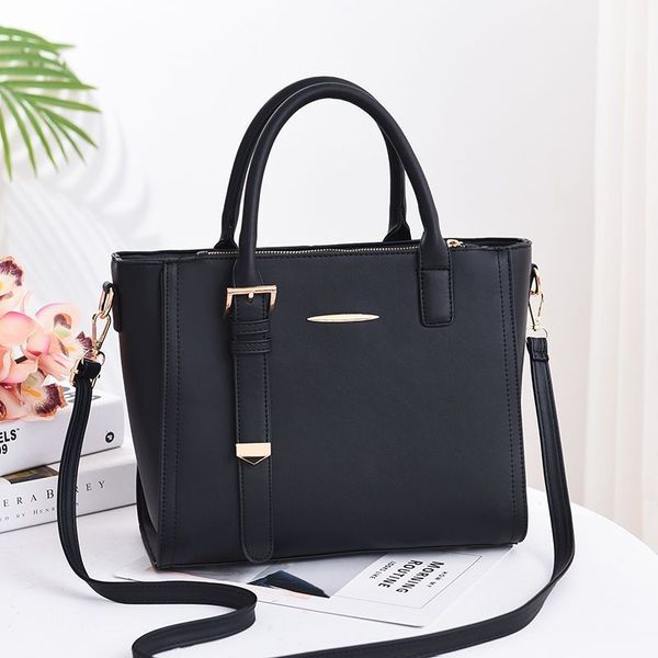 

2020 new fashion women handbags large capacity pu leather female shoulder bag belt decor sac main femme women messenger bag