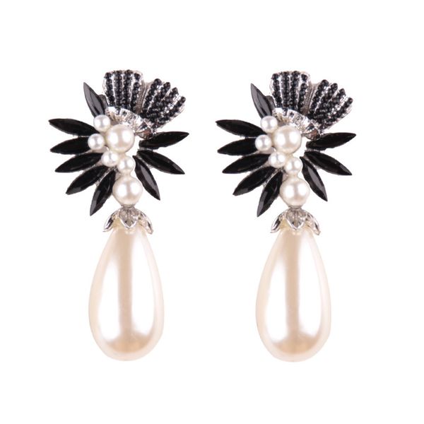 

wholesale- popular fashion designer exaggerated colorful rhinestone crystal diamond flower pearl pendant stud earrings for women girls, Golden;silver
