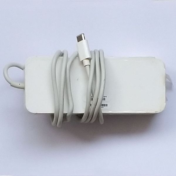 

new other,a1105 85w 661-3463 611-0372 611-0374 661-3739 power supply adapter for a1103 a1283,adp 85 bb