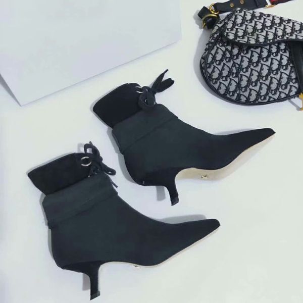 

2019 autumn and winter new style new fashionable women's boots water drill rivet boots women's bare boots high-heeled bottom comfo, Black