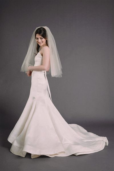

new elegant white ivory champagne red black purple pink wedding veil two-layer cut edge elbowl length meidingqianna brand bridal veil