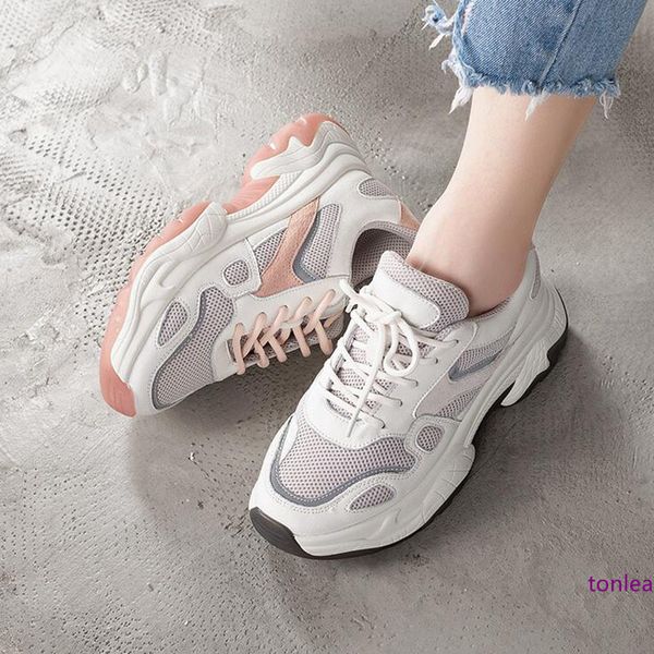 

женщины кроссовки белый розовый split мода женщин trainer дышащий светло-серый хаки mesh sport sneaker бесплатная доставка размер 36-39