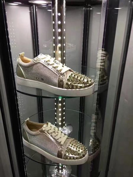 

подлинный box] популярных мужчины red bottom sneaker luxury wedding party вспышка кожа с золотыми шипами шнуровки людьми заклепки повседнев, Black
