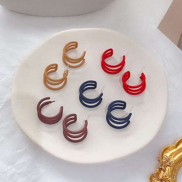 

ins normcore style retro c- shaped circle earrings women's tennis red elegant fashion and personality students simple ear stud e, Silver