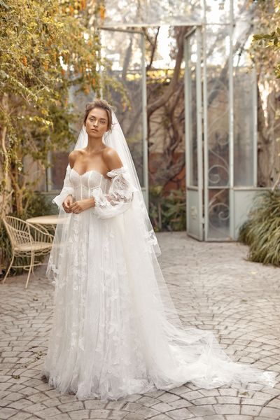 2020 Lihi Hod A Line Abiti da sposa Inverno con spalle scoperte Maniche lunghe Abiti da sposa Abito da sposa in tulle con applicazioni di pizzo