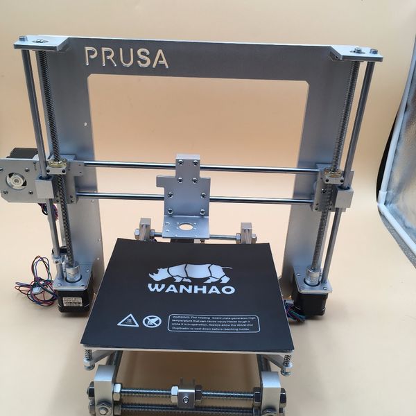 Freeshipping Reprap Prusa i3 fullkit meccanico in alluminio Silver con 5 motori, letto riscaldato