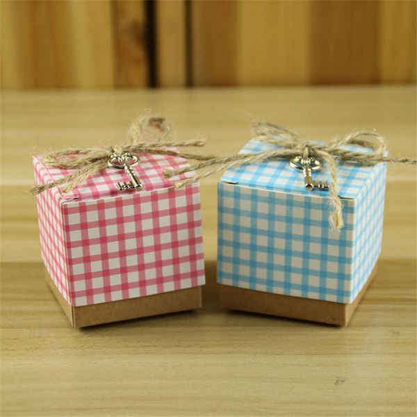 

100pcs square simple candy box wedding supplies valentine's day decoration gift boxes small packaging paper box