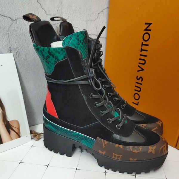 

fashionable shoes female black platform martin boots women's boots autumn and winter new european station round head leather women&#039
